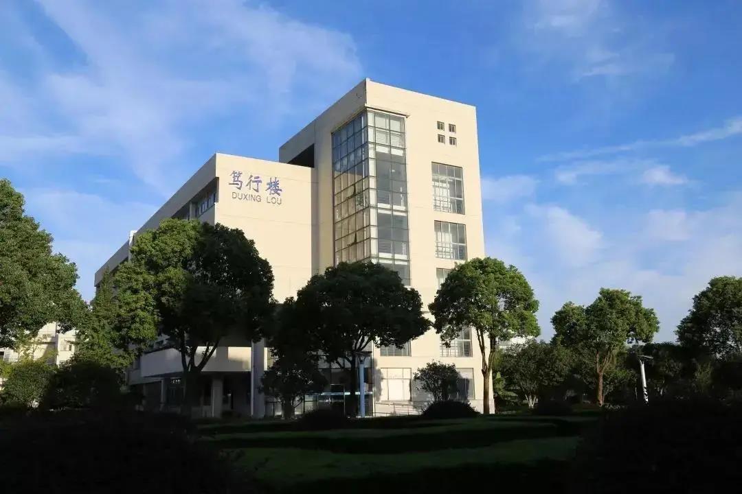 走进常熟理工学院: "生"莘学子,青春奋斗正当"食"