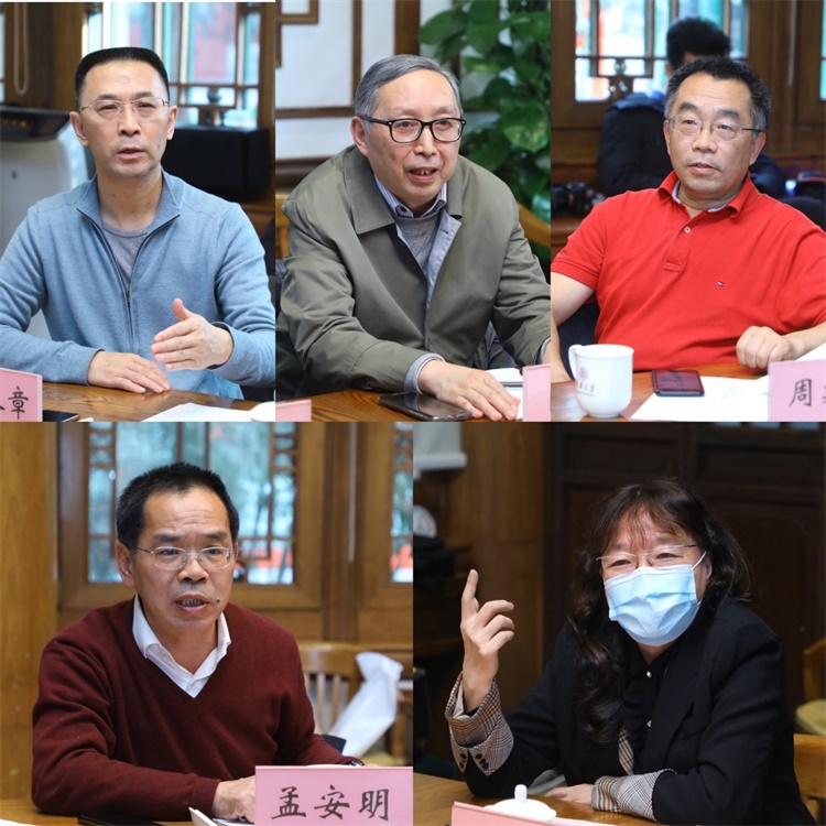 清华大学召开全国两会代表委员座谈会