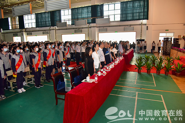 读名人学榜样续精神杭十中第二届晒书节暨续走成长路大型展演活动