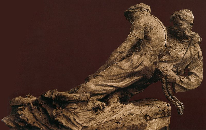 李汉仪《搏斗》,雕塑,石膏,1956年