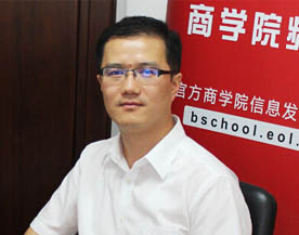 上海大学管理学院副院长镇璐