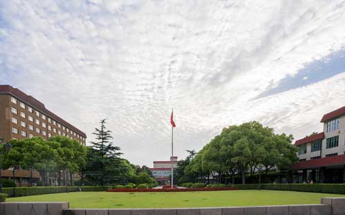 首尔国立大学学费加生活费2023年最新介绍