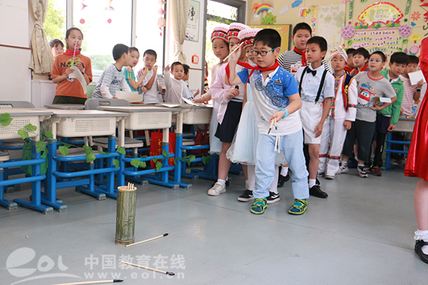 丁蕙实验小学举行六一游园活动